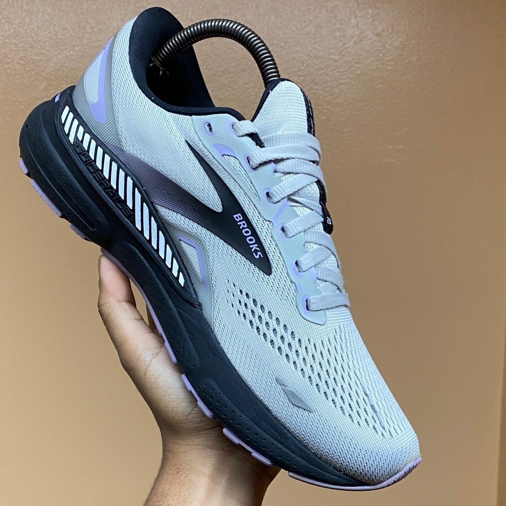 Brooks Adrenaline GTS 23 “Gray Black Purple” Size 10 Medium - Picture 11 of 17